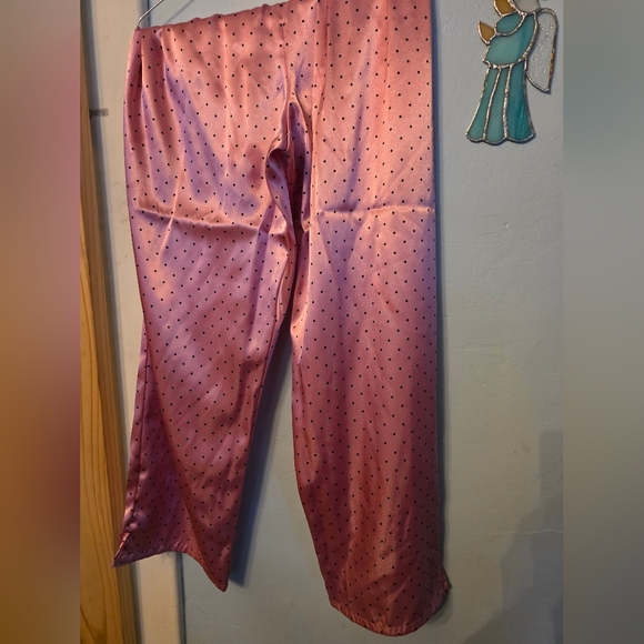 VS PINK pajama Set. Bright Pink With Black Polka Dots. Plus Size 2x. Never Worn. - Picture 6 of 11